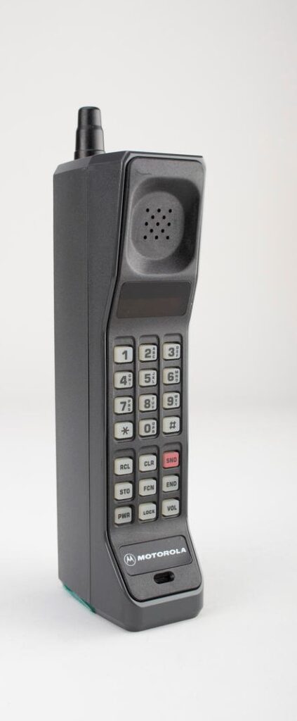 history of mobile phone